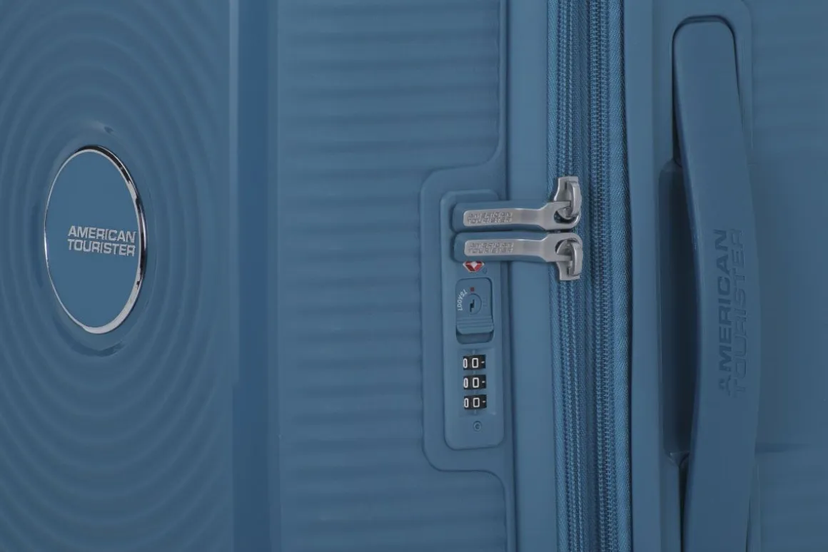 AMERICAN TOURISTER 002 SOUNDBOX SPINNER 6724 TX