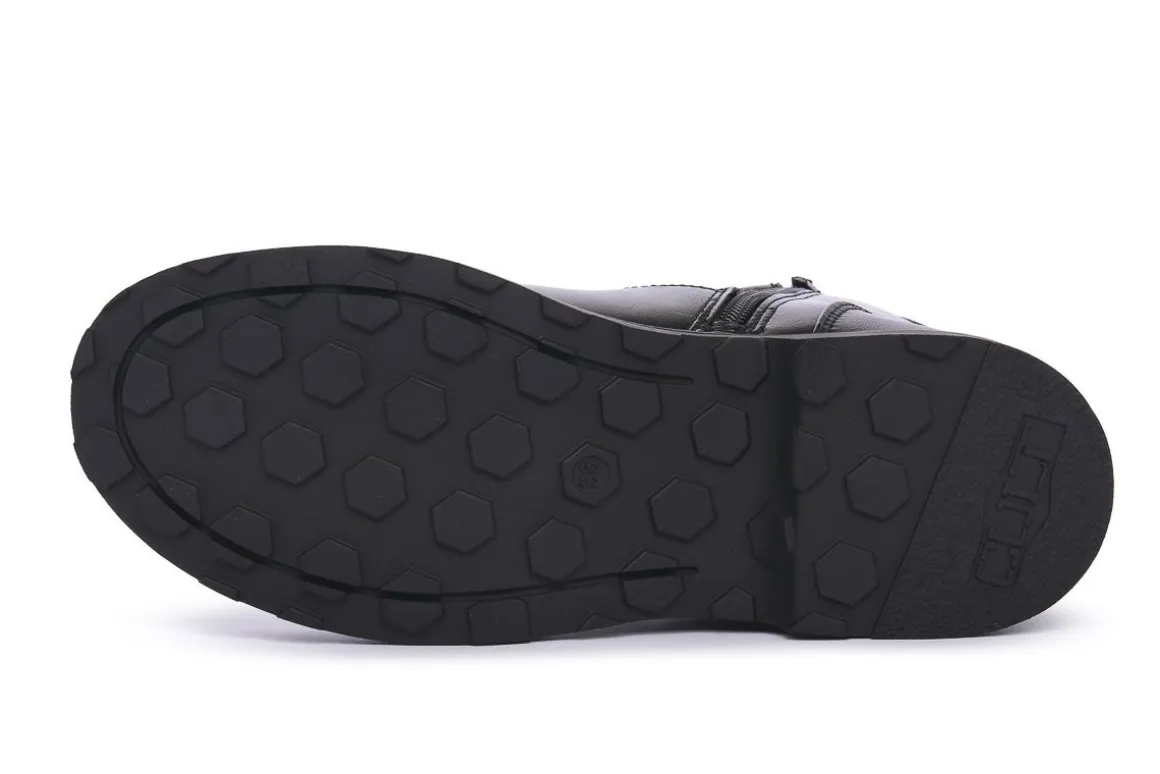 CULT BLACK