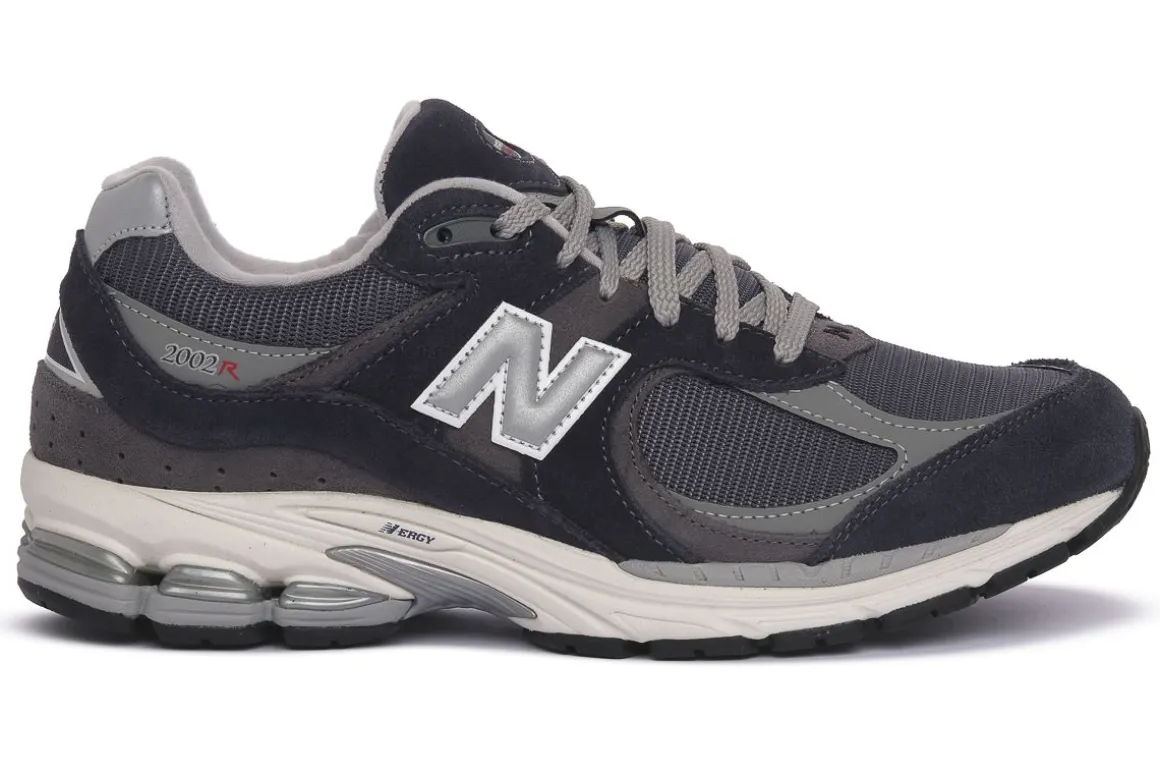 NEW BALANCE RSF M2002