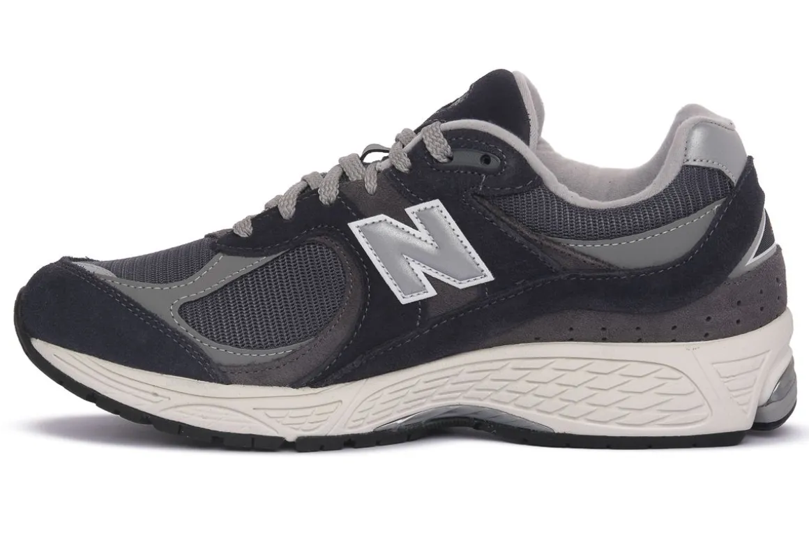 NEW BALANCE RSF M2002