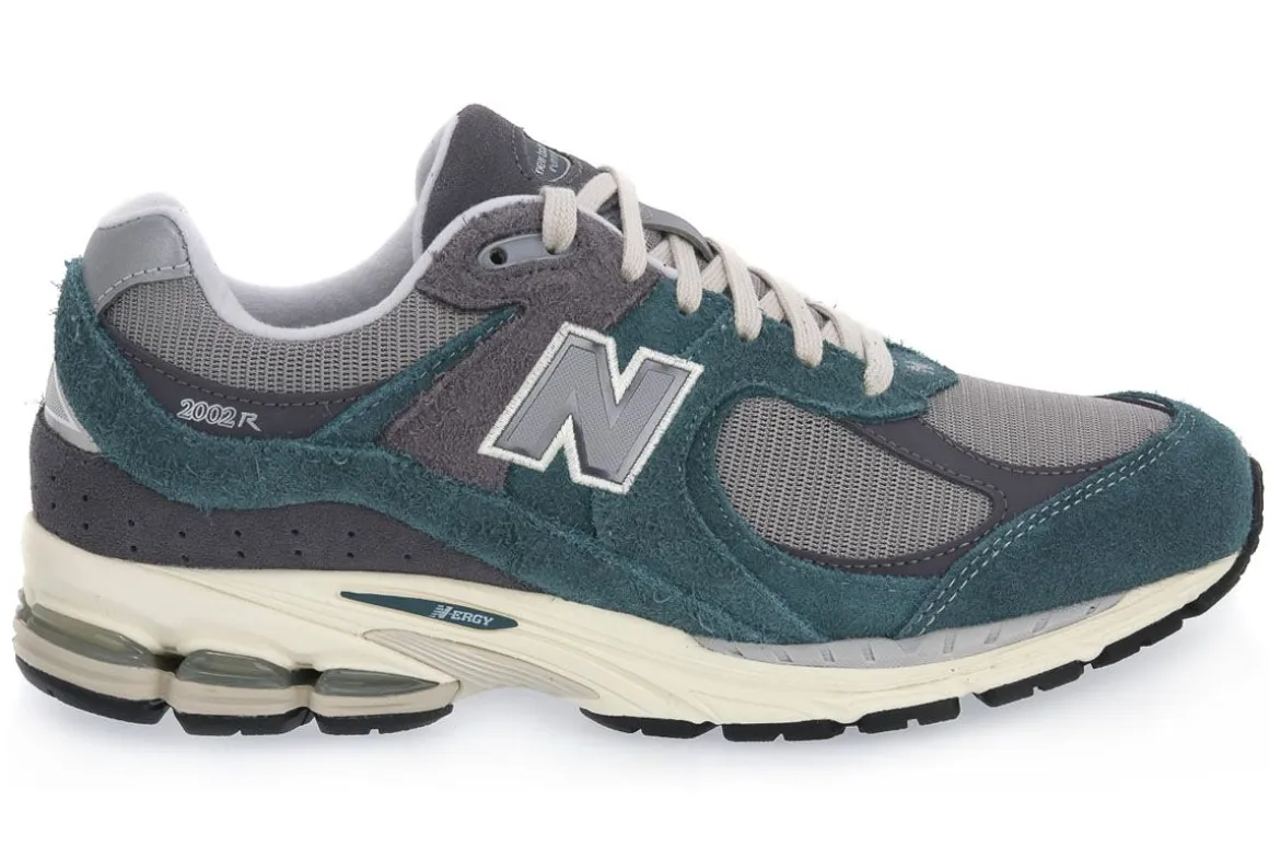 NEW BALANCE REM 2002