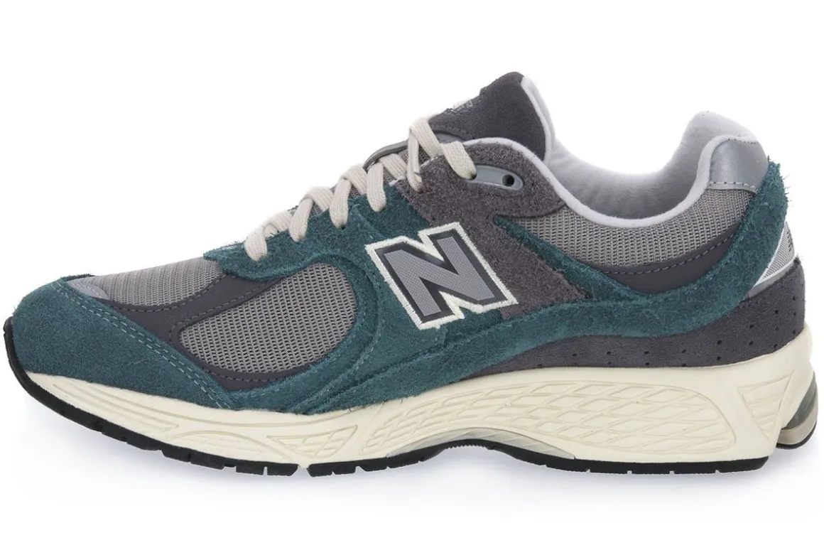 NEW BALANCE REM 2002