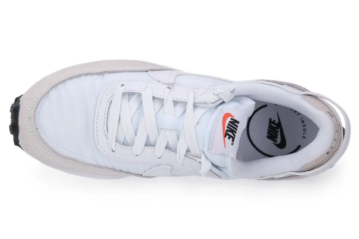 NIKE 100 WAFFLE DEBUT