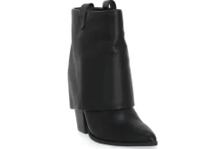 STEVE MADDEN LARK BLACK