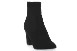 STEVE MADDEN RESEARCH BLACK