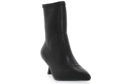 STEVE MADDEN SELECTION BLACK