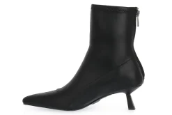 STEVE MADDEN SELECTION BLACK