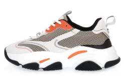 STEVE MADDEN WHT POSSESSION