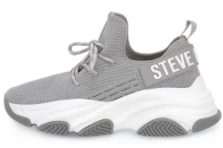 STEVE MADDEN PROTEGE SILVER