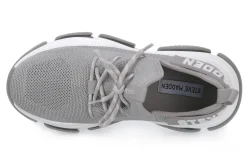 STEVE MADDEN PROTEGE SILVER