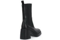 VAGABOND BROOKE COW LEA